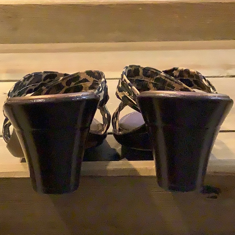 Italian Shoemakers Leopard Print Strappy Sandals - Brown & Black - Picture 5 of 8